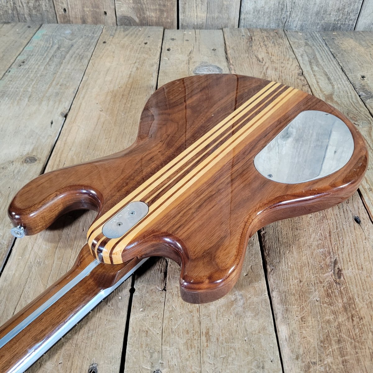 Kramer DMZ 2000 – 1979 Vintage Aluminum Neck Guitar, 100% Original w/ Case - Mahar's Vintage Guitars