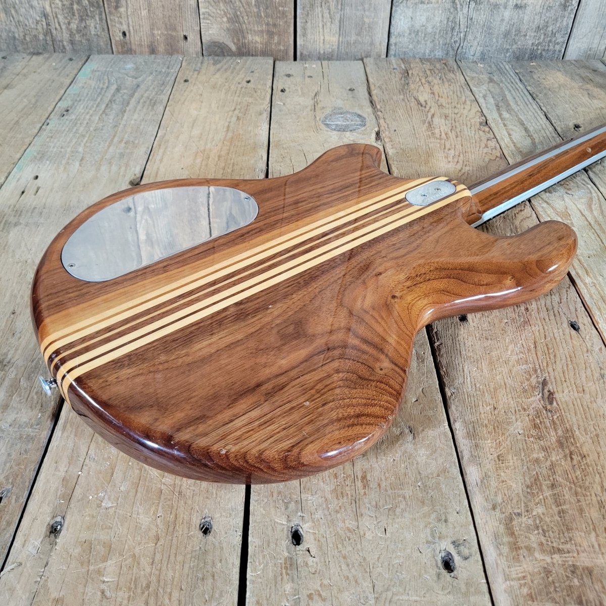 Kramer DMZ 2000 – 1979 Vintage Aluminum Neck Guitar, 100% Original w/ Case - Mahar's Vintage Guitars