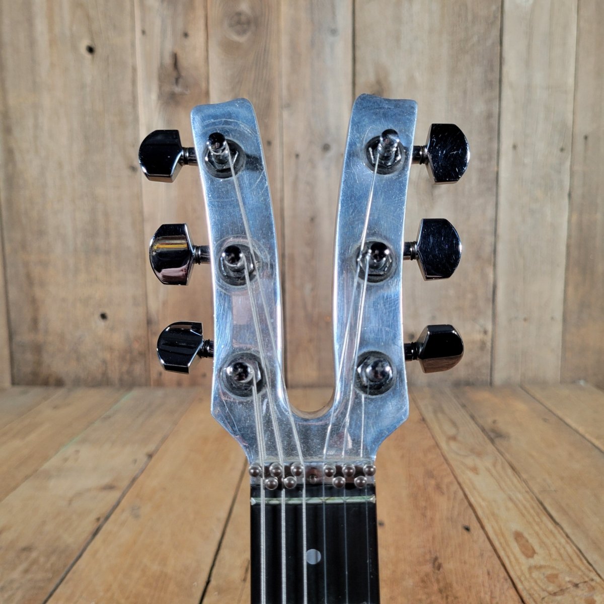 Kramer DMZ 2000 – 1979 Vintage Aluminum Neck Guitar, 100% Original w/ Case - Mahar's Vintage Guitars