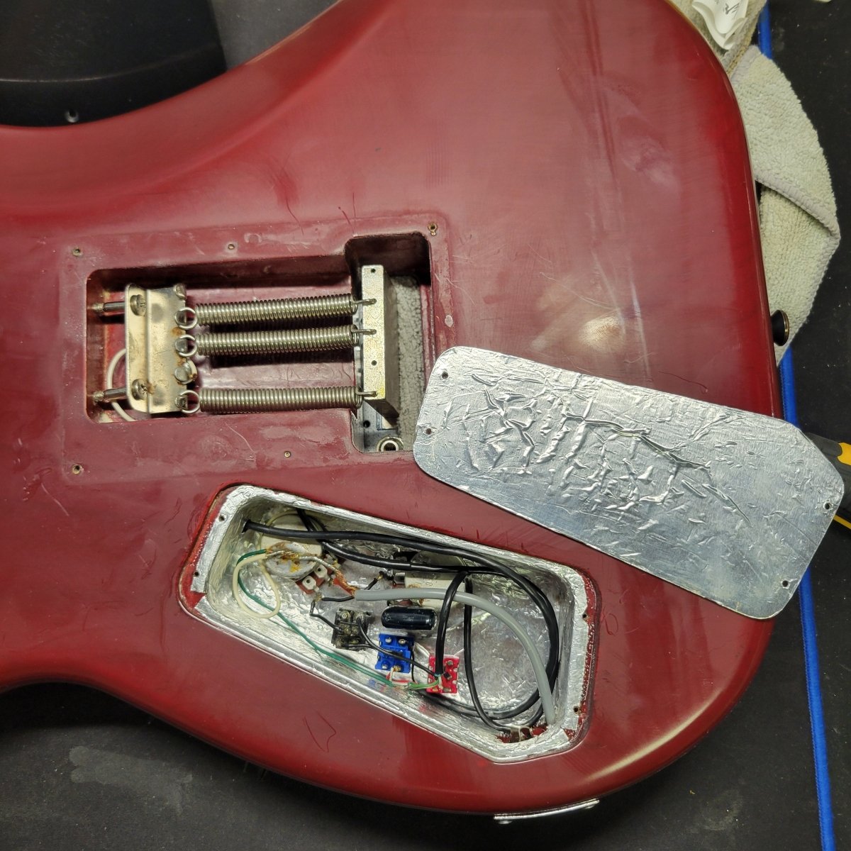 Kramer Pacer Imperial 1980s – Dual Humbuckers & Floyd Rose Tremolo - Mahar's Vintage Guitars