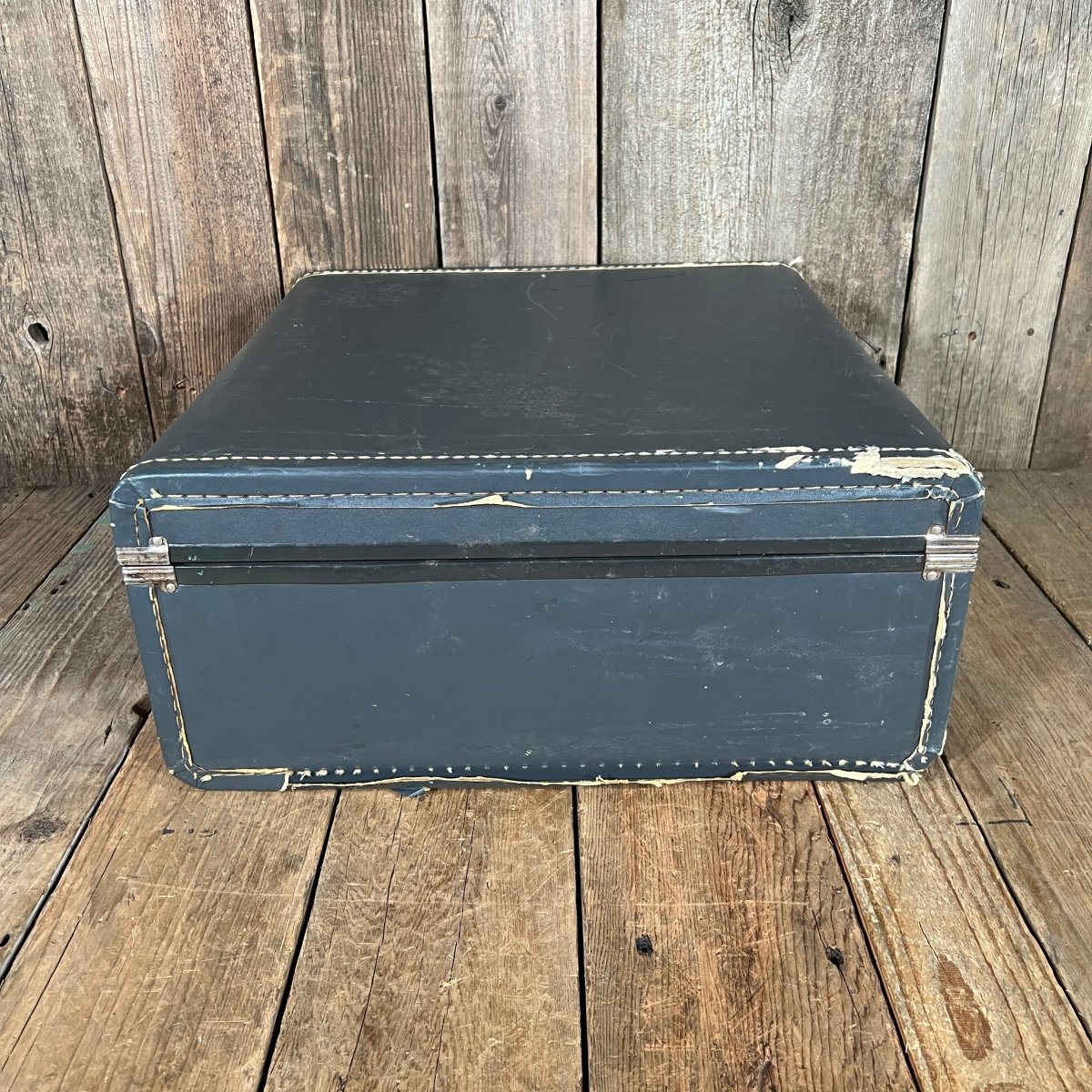 Ludwig Acrolite All Aluminum 1963 No Serial Keystone Badge Near Mint - Mahar's Vintage Guitars