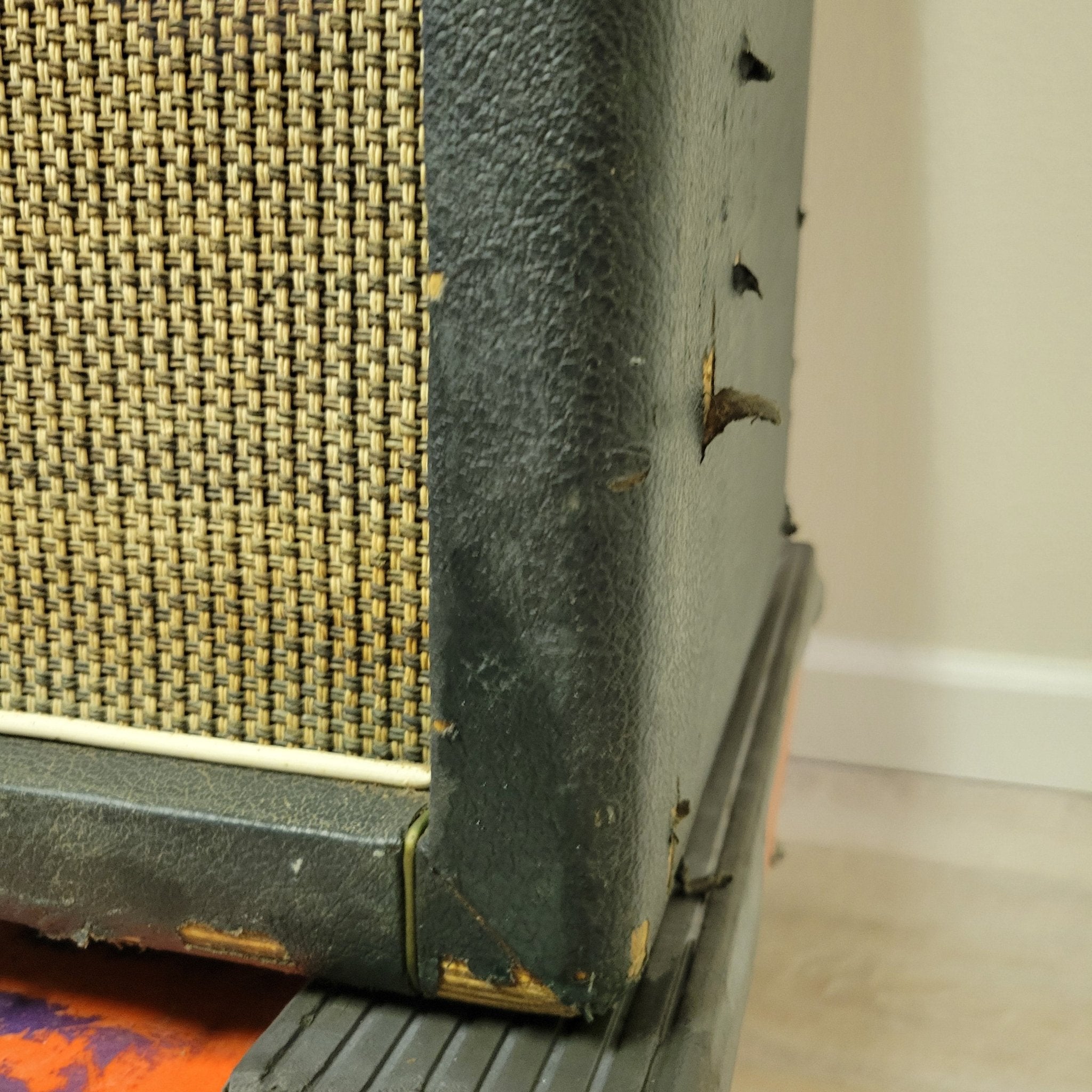 Marshall 1960b 4x12 Cabinet 1968 With Original Vintage Celestion G12M Greenback T1511 Speakers - Mahar's Vintage Guitars