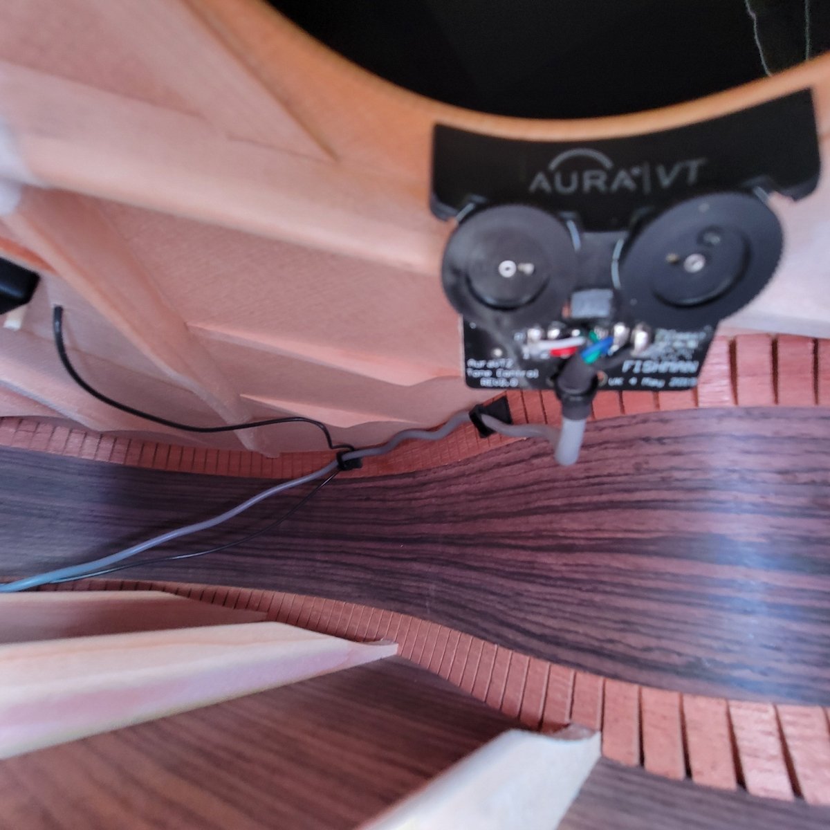 Martin OM - 28E Acoustic - Electric Guitar 2021 – Rosewood & Spruce, LR Baggs Pickup, New Case Included - Mahar's Vintage Guitars