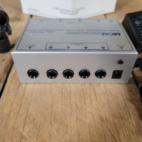 MCM Model 555 - 8480 1 in 4 out headphone amplifier with power adaptor - Mahar's Vintage Guitars