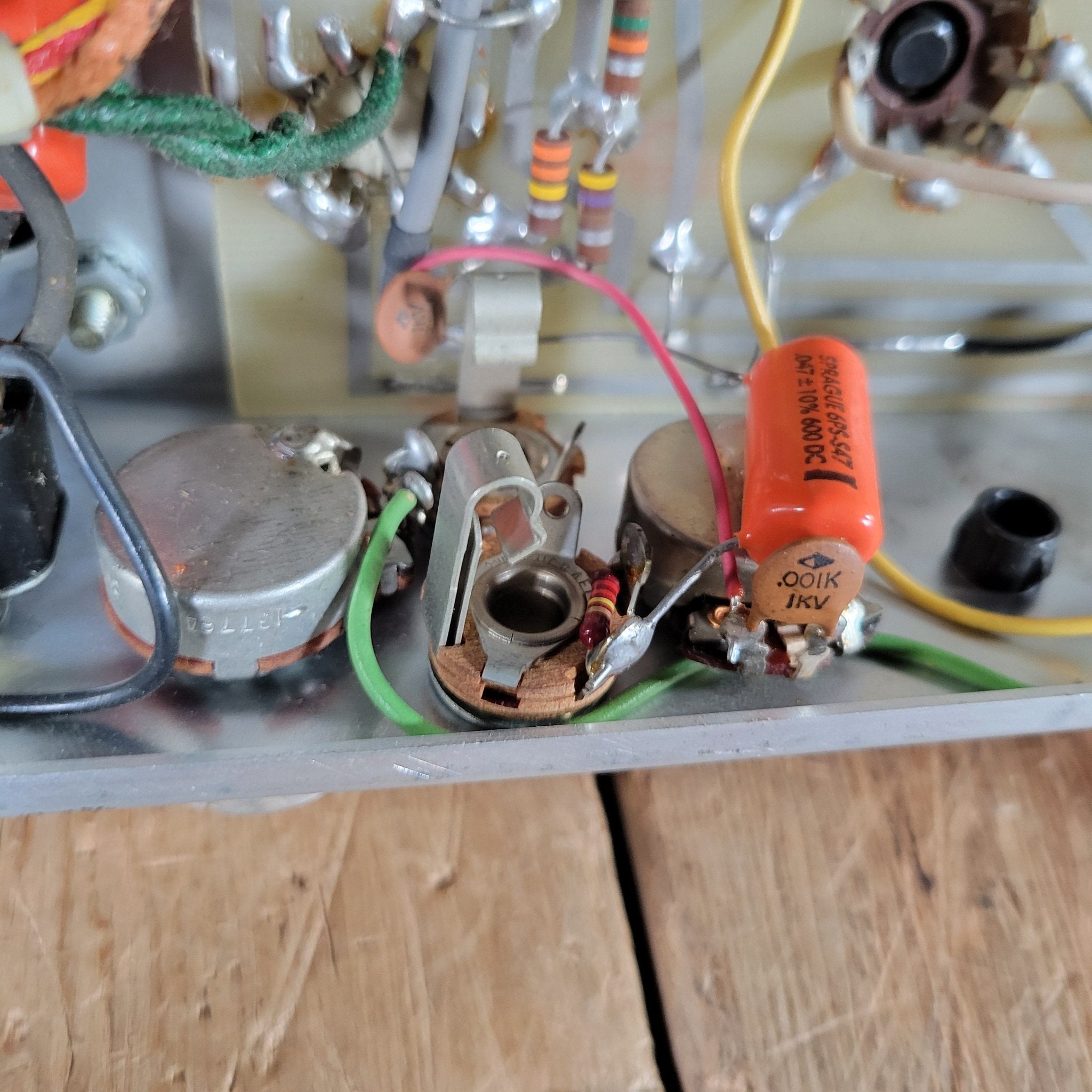 Mesa Boogie Mark I White Tolex 2 - Channel 100 - Watt 1x12 1978 - Mahar's Vintage Guitars