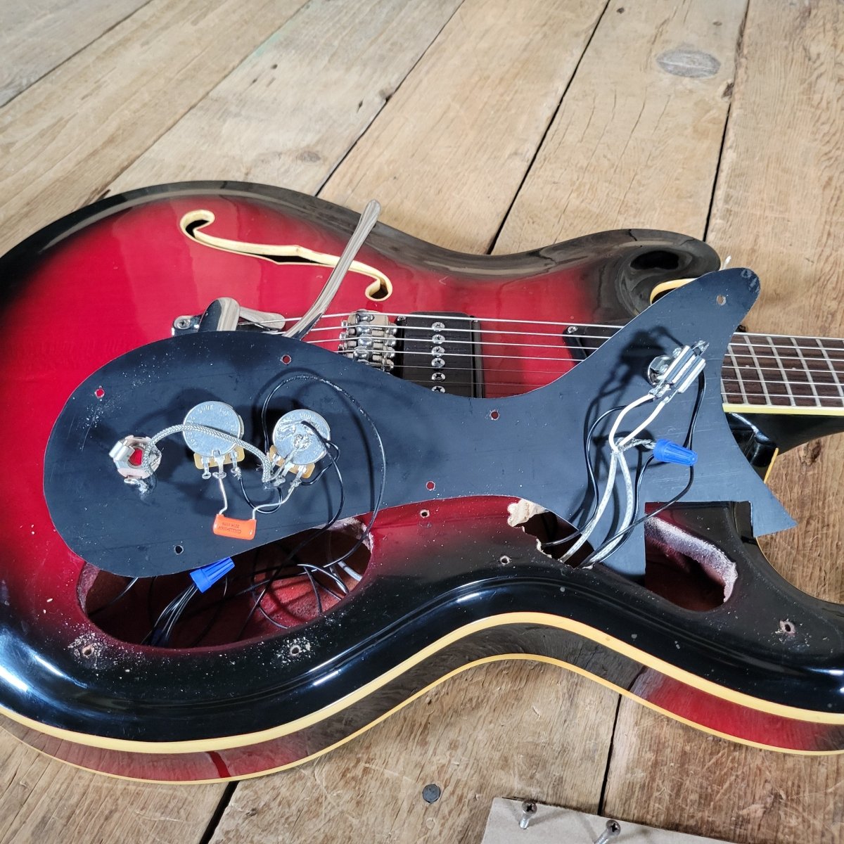 Mosrite of California Combo 1967 – Vintage Semi - Hollow Electric Guitar, SP Serial Number Prototype - Mahar's Vintage Guitars