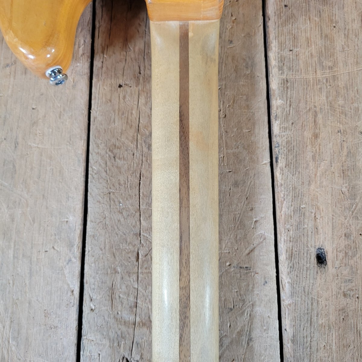 Music Man Stingray I 1976 – Vintage Electric Guitar, Original Leo Fender Design - Mahar's Vintage Guitars