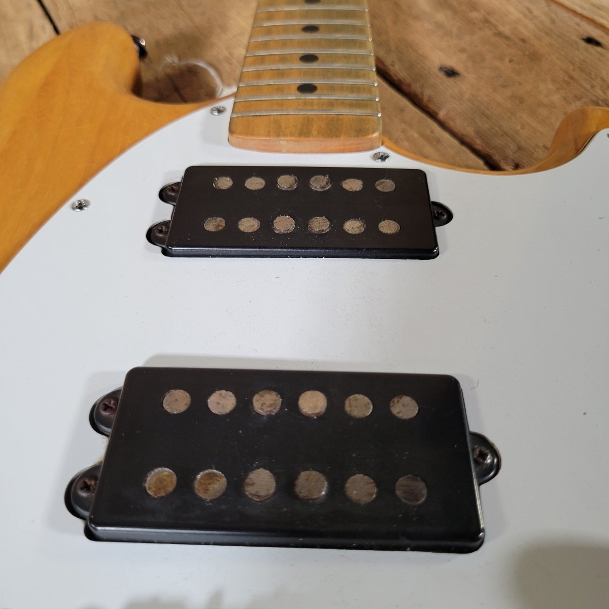 Music Man Stingray I 1976 – Vintage Electric Guitar, Original Leo Fender Design - Mahar's Vintage Guitars