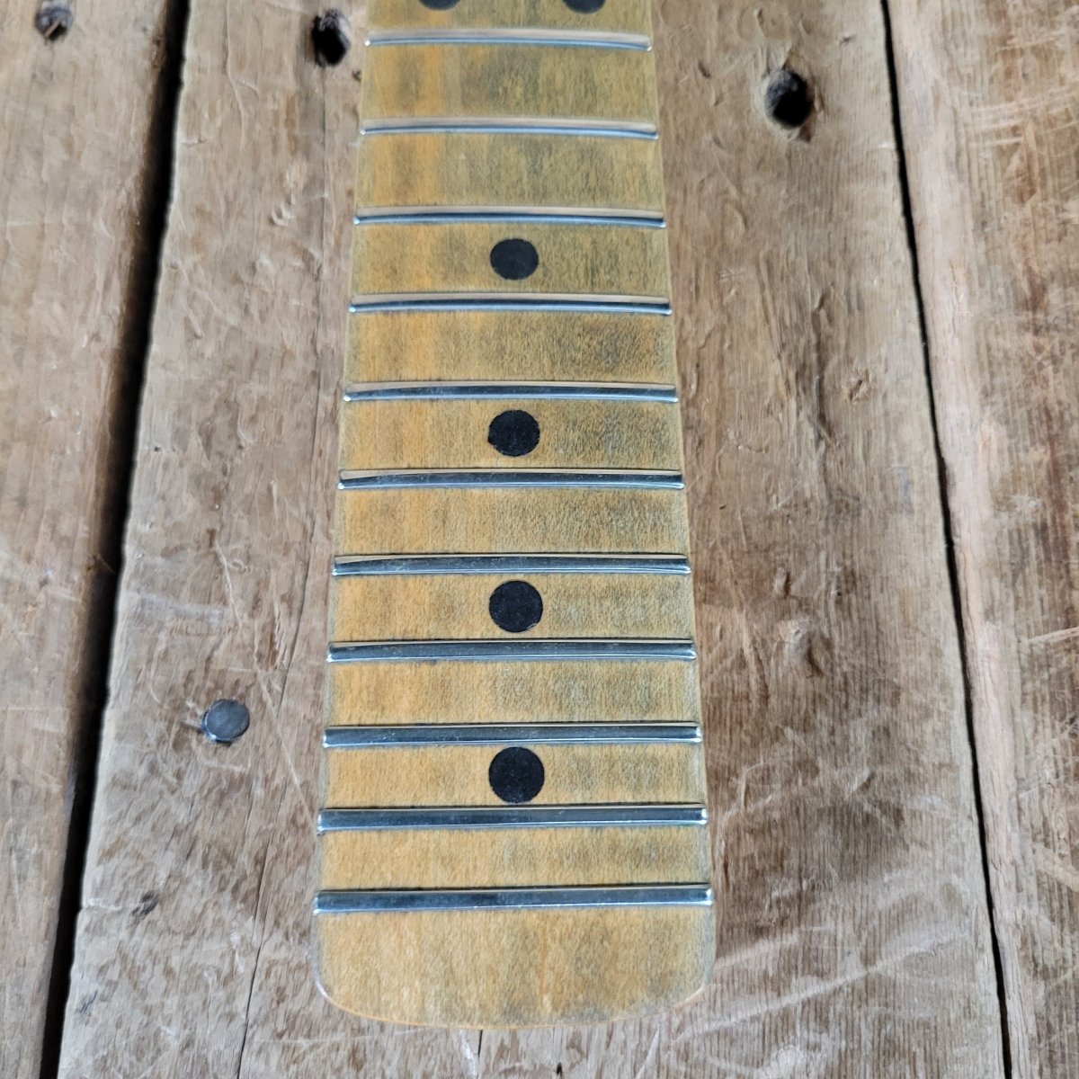 Music Man Stingray I 1976 – Vintage Electric Guitar, Original Leo Fender Design - Mahar's Vintage Guitars