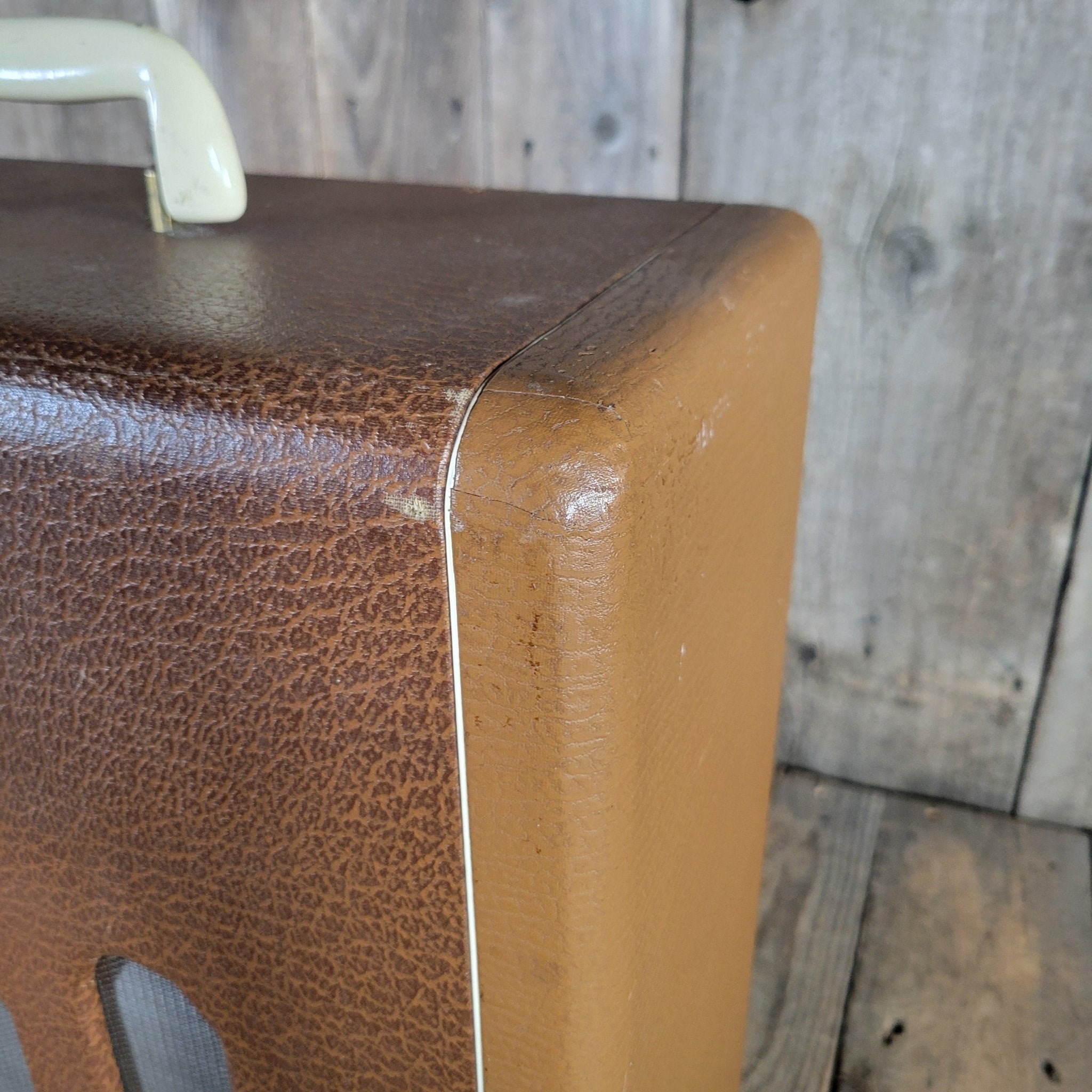 National by Valco Model 1260 1948 - Mahar's Vintage Guitars