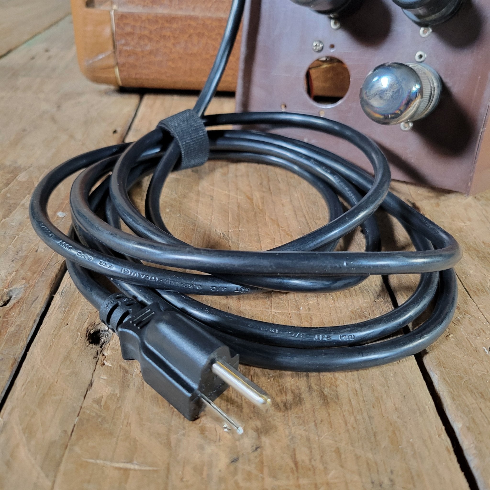 National by Valco Model 1260 1948 - Mahar's Vintage Guitars