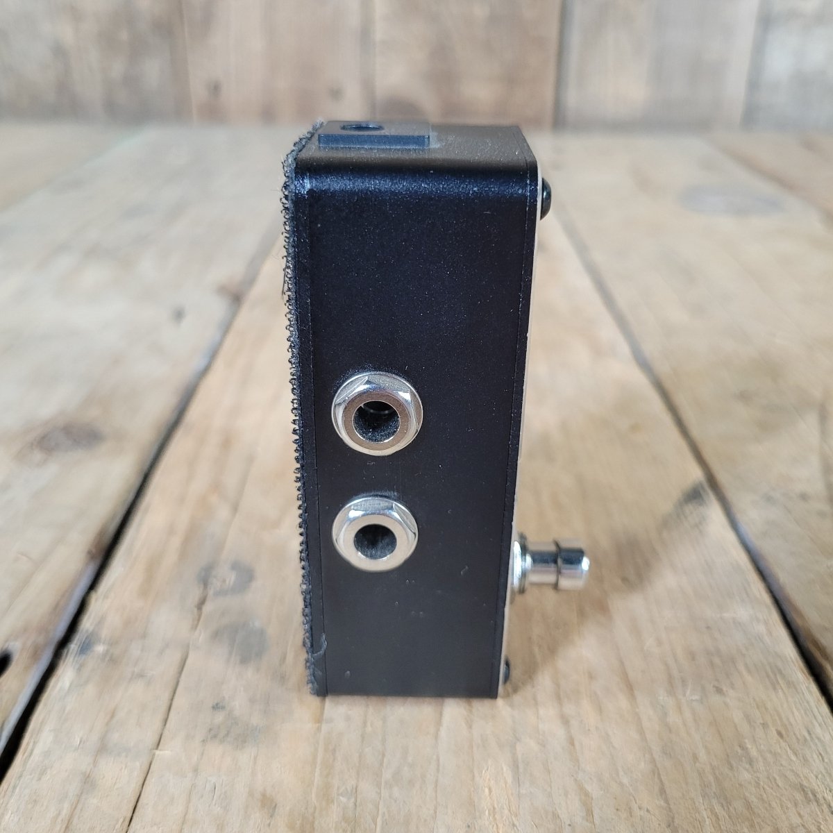 On Stage A/B Box Effect Pedal - Mahar's Vintage Guitars