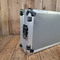 Pedaltrain Classic Pro Pedal Board with Wheeled Hard Case - Mahar's Vintage Guitars