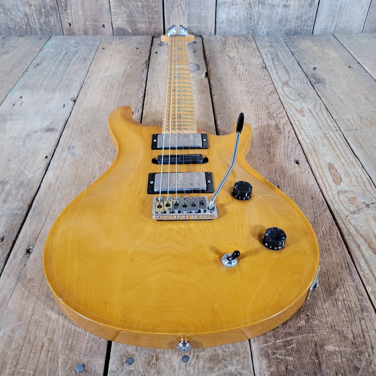 PRS Swamp Ash Special 2003 – With Original Case & Paperwork - Mahar's Vintage Guitars