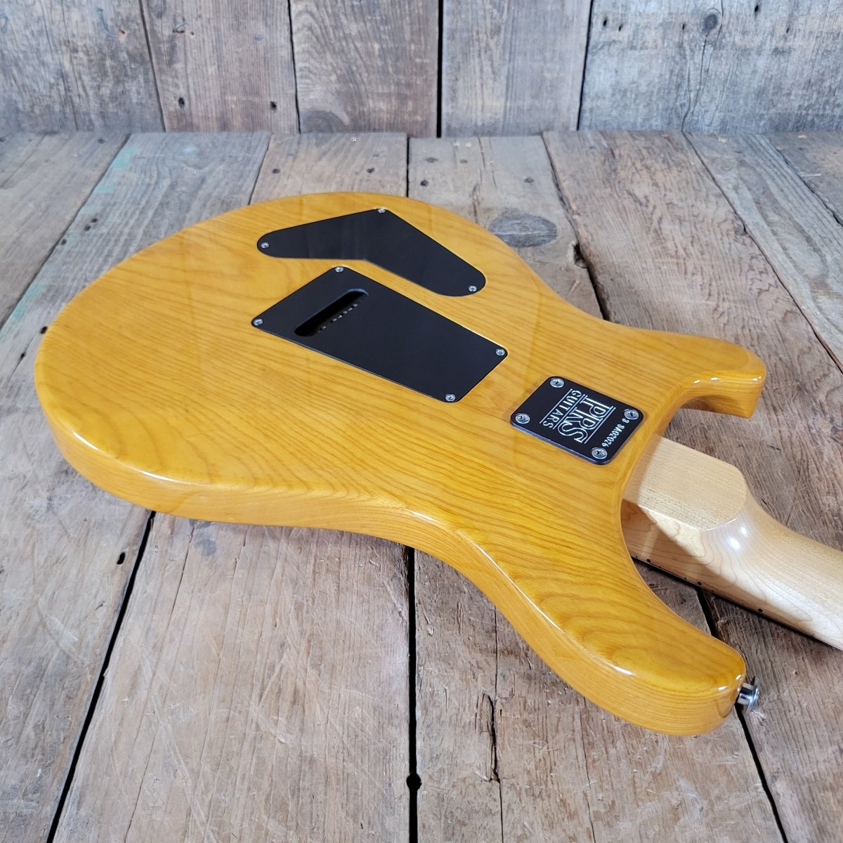 PRS Swamp Ash Special 2003 – With Original Case & Paperwork - Mahar's Vintage Guitars