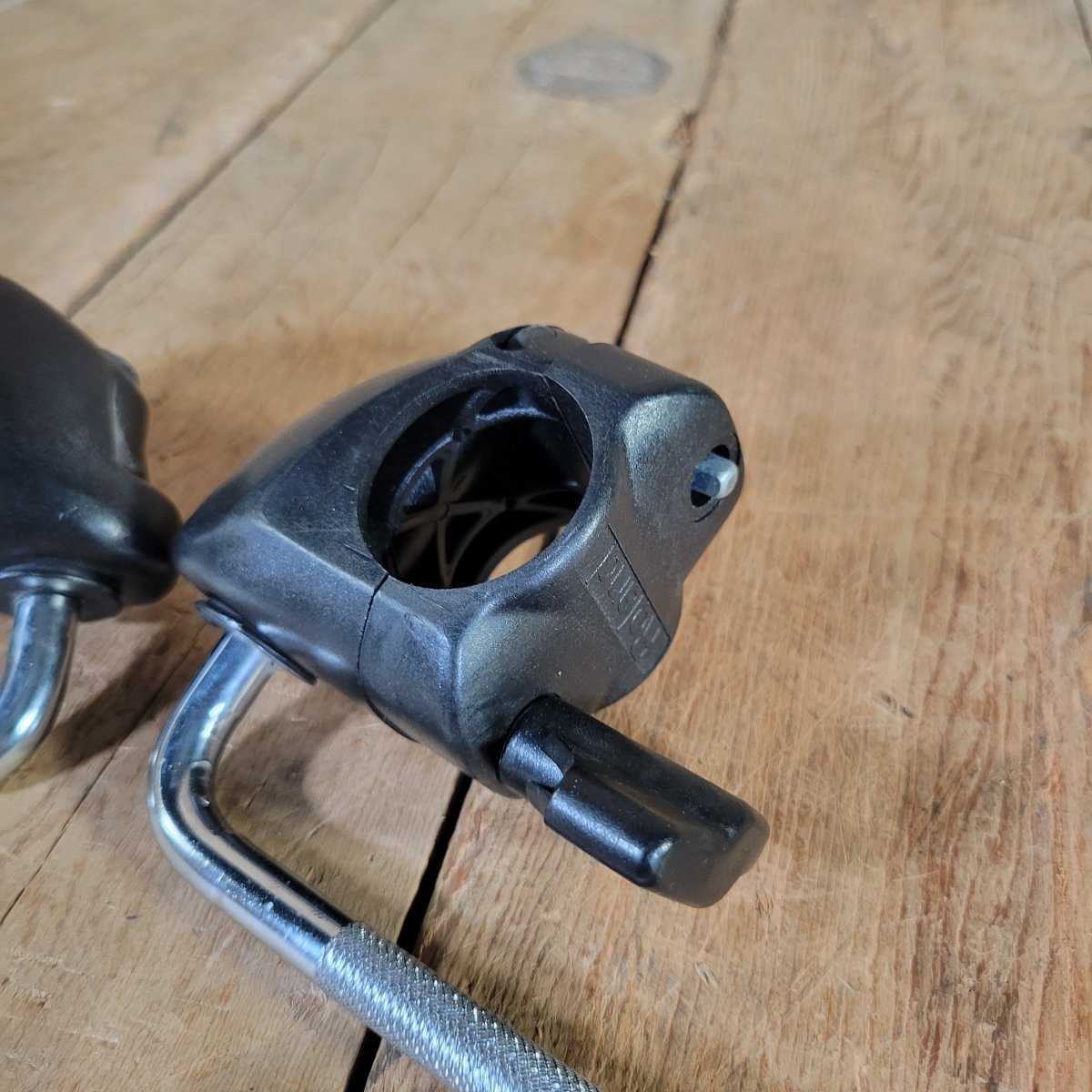 Roland MDC - 10U Hatch Rack Clamps with Tom and Cymbal Mounts - Mahar's Vintage Guitars