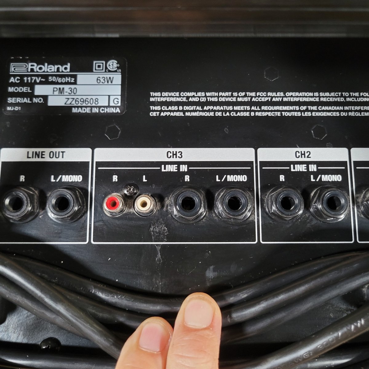 Roland PM - 30 Electronic Drum Speaker System with Satellite Speakers 2010 - Mahar's Vintage Guitars