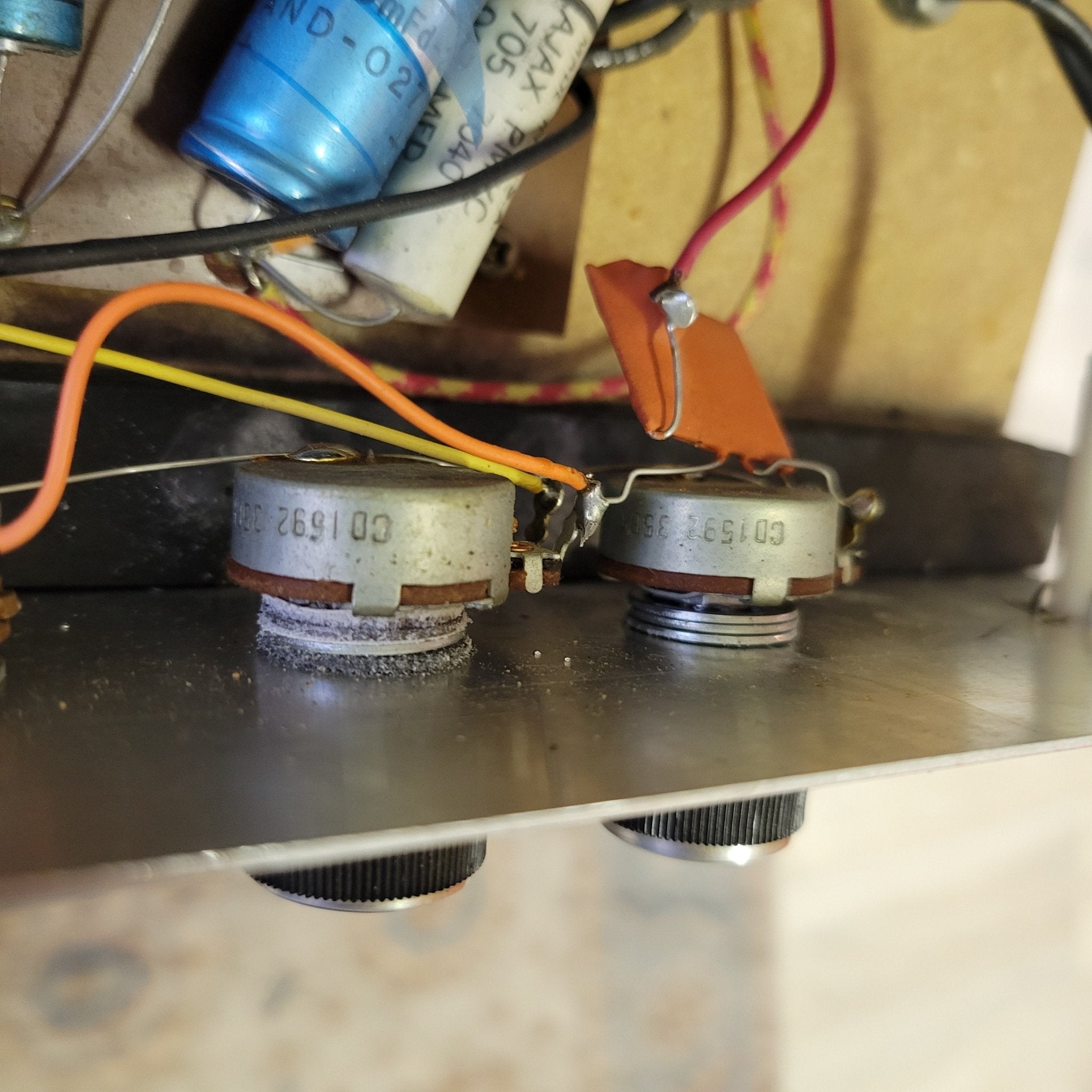 Rosac Malibu 66G 1970s - Mahar's Vintage Guitars