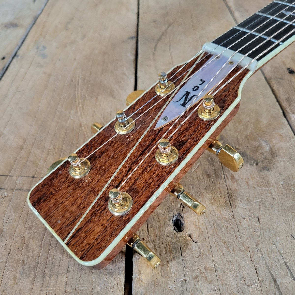 Roy Noble DH - 100 Dreadnought Brazillian w/Case 1996 - Mahar's Vintage Guitars