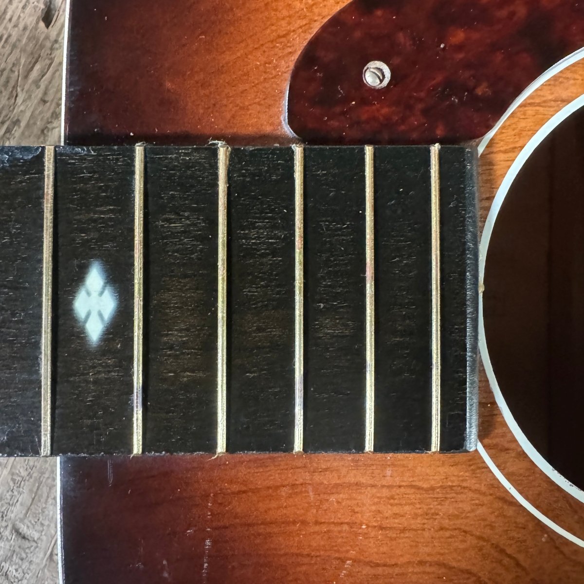 Silvertone H614 1956 Sunburst Playable Project - Mahar's Vintage Guitars