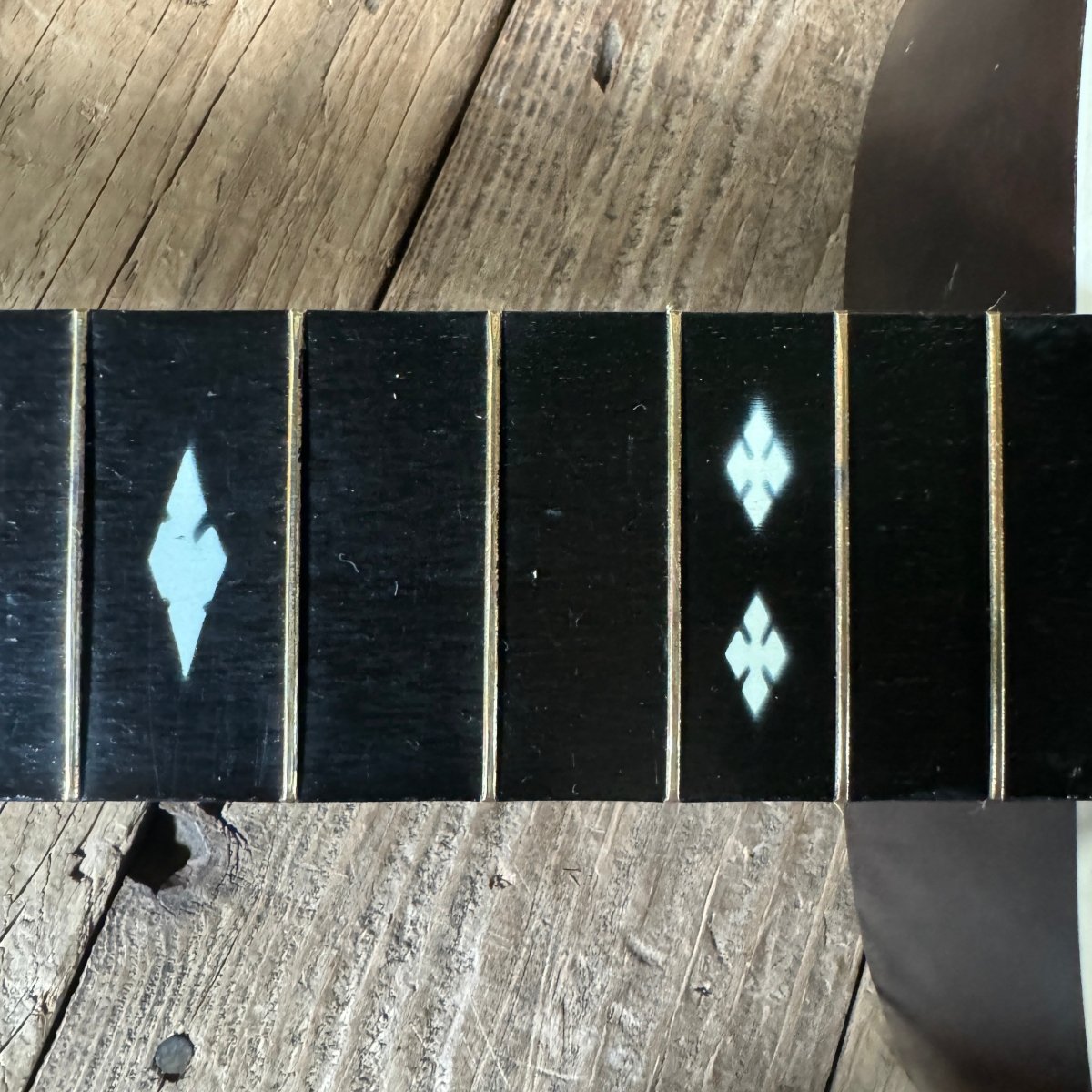 Silvertone H614 1956 Sunburst Playable Project - Mahar's Vintage Guitars