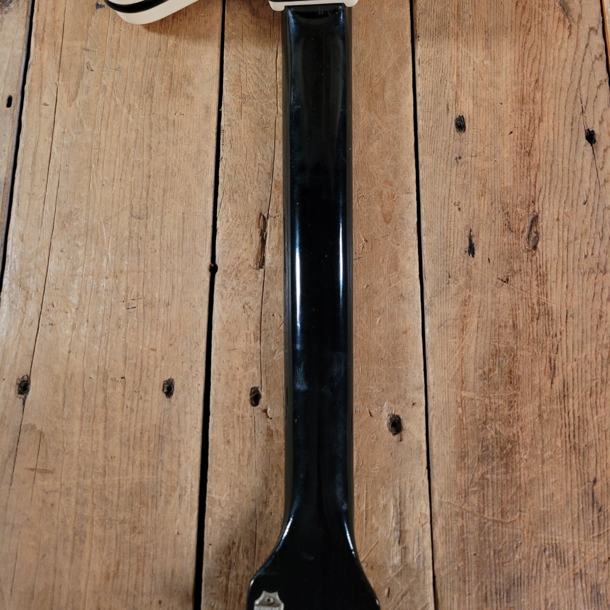 SOLD - Airline Professional White Res - O - Glass All Original Orig Case 1964 - Mahar's Vintage Guitars