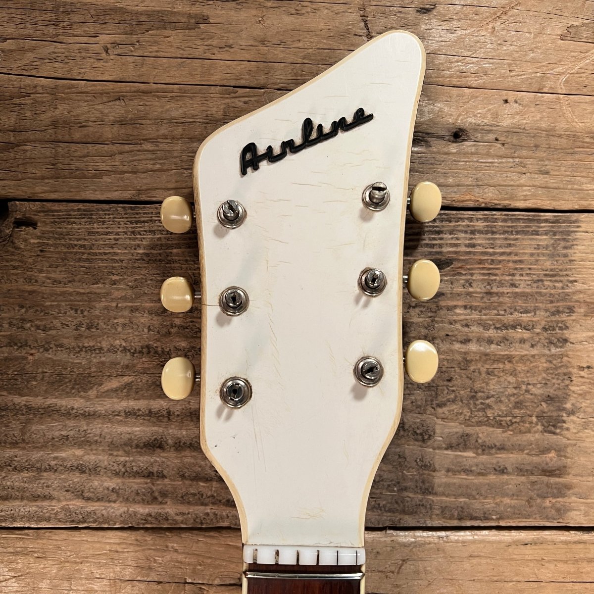 SOLD - Airline Professional White Res - O - Glass All Original Orig Case 1964 - Mahar's Vintage Guitars