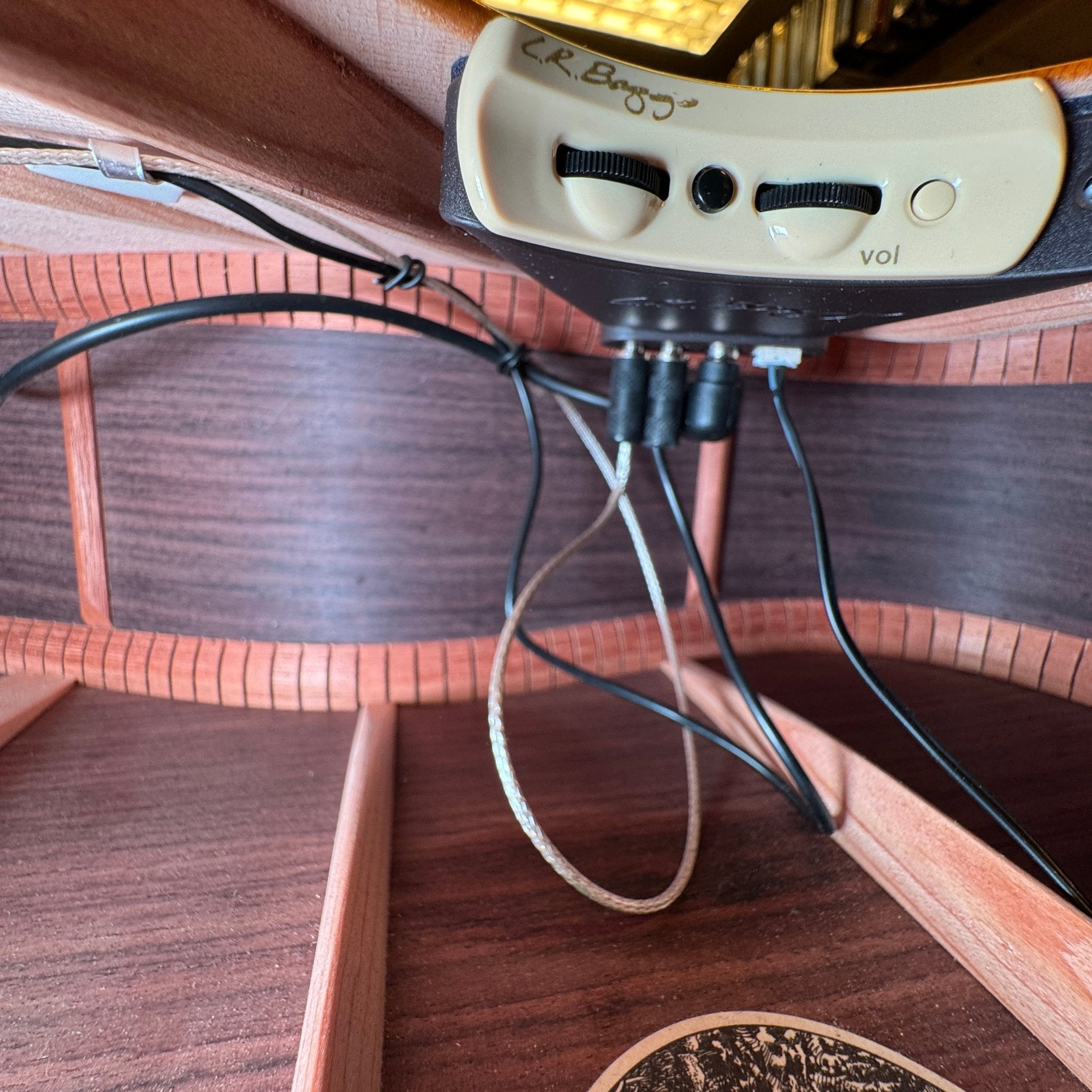 SOLD - Collings D2H 1999 Sunburst - Mahar's Vintage Guitars