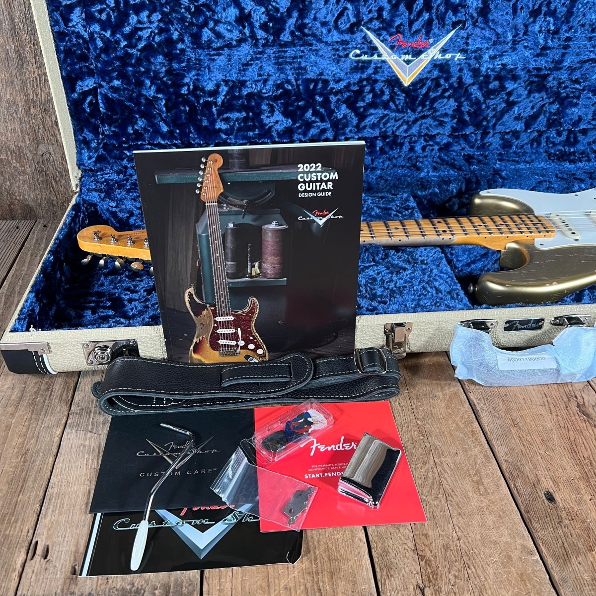 SOLD - Fender 1957 Strat Relic Aged HLE 2022 Gold Relic 7.5 lbs! - Mahar's Vintage Guitars