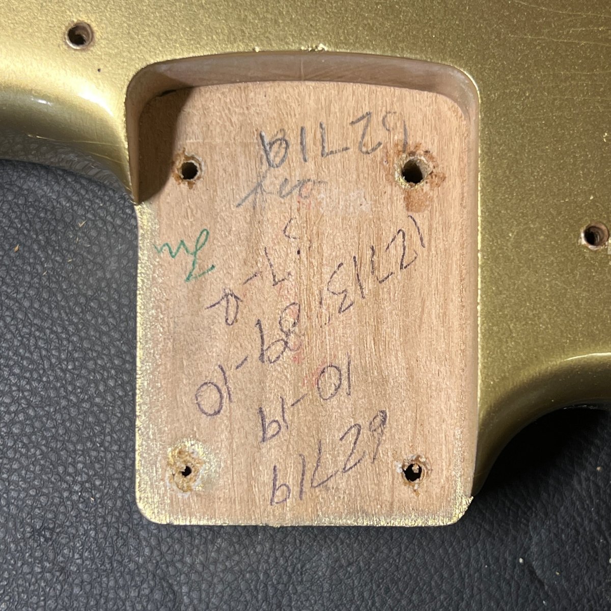 SOLD - Fender 1957 Strat Relic Aged HLE 2022 Gold Relic 7.5 lbs! - Mahar's Vintage Guitars