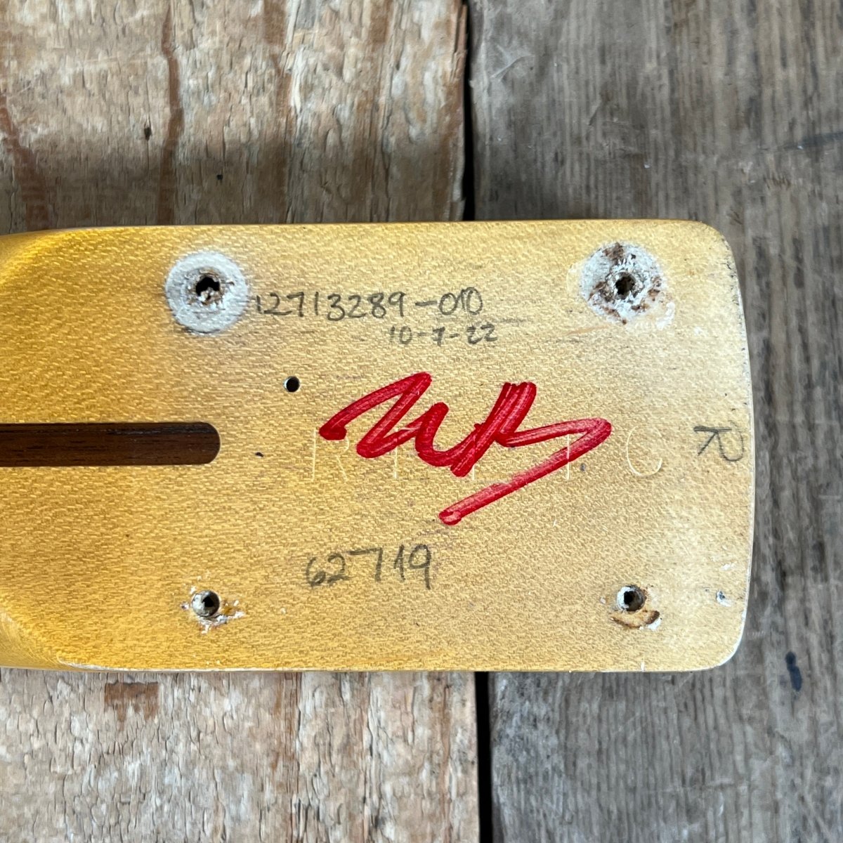 SOLD - Fender 1957 Strat Relic Aged HLE 2022 Gold Relic 7.5 lbs! - Mahar's Vintage Guitars