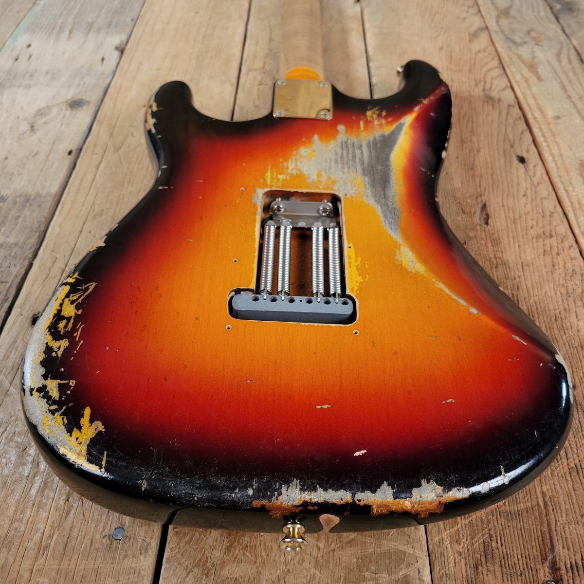 SOLD - Fender 1962 Stratocaster Heavy Relic Gold Hardware 2019 - Mahar's Vintage Guitars