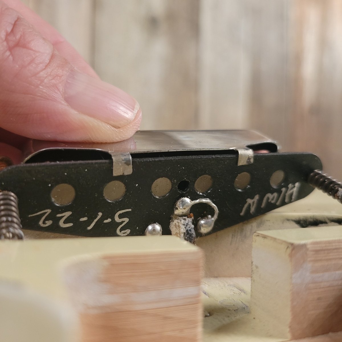 SOLD - Fender 62 Telecaster Relic Custom Double Bound Custom Shop 2022 White - Mahar's Vintage Guitars