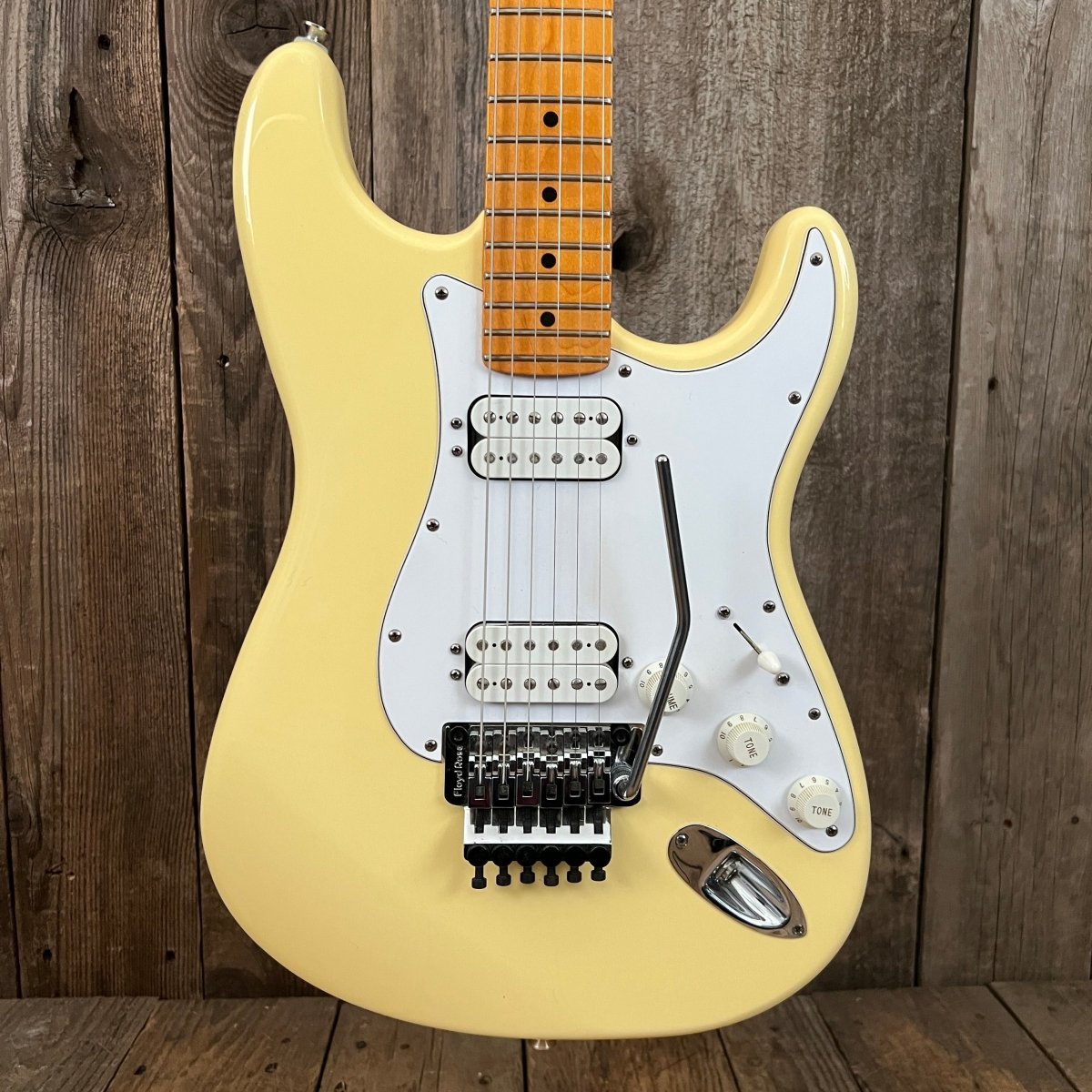 SOLD - Fender American Floyd Rose Classic Stratocaster HH 1999 - Mahar's Vintage Guitars