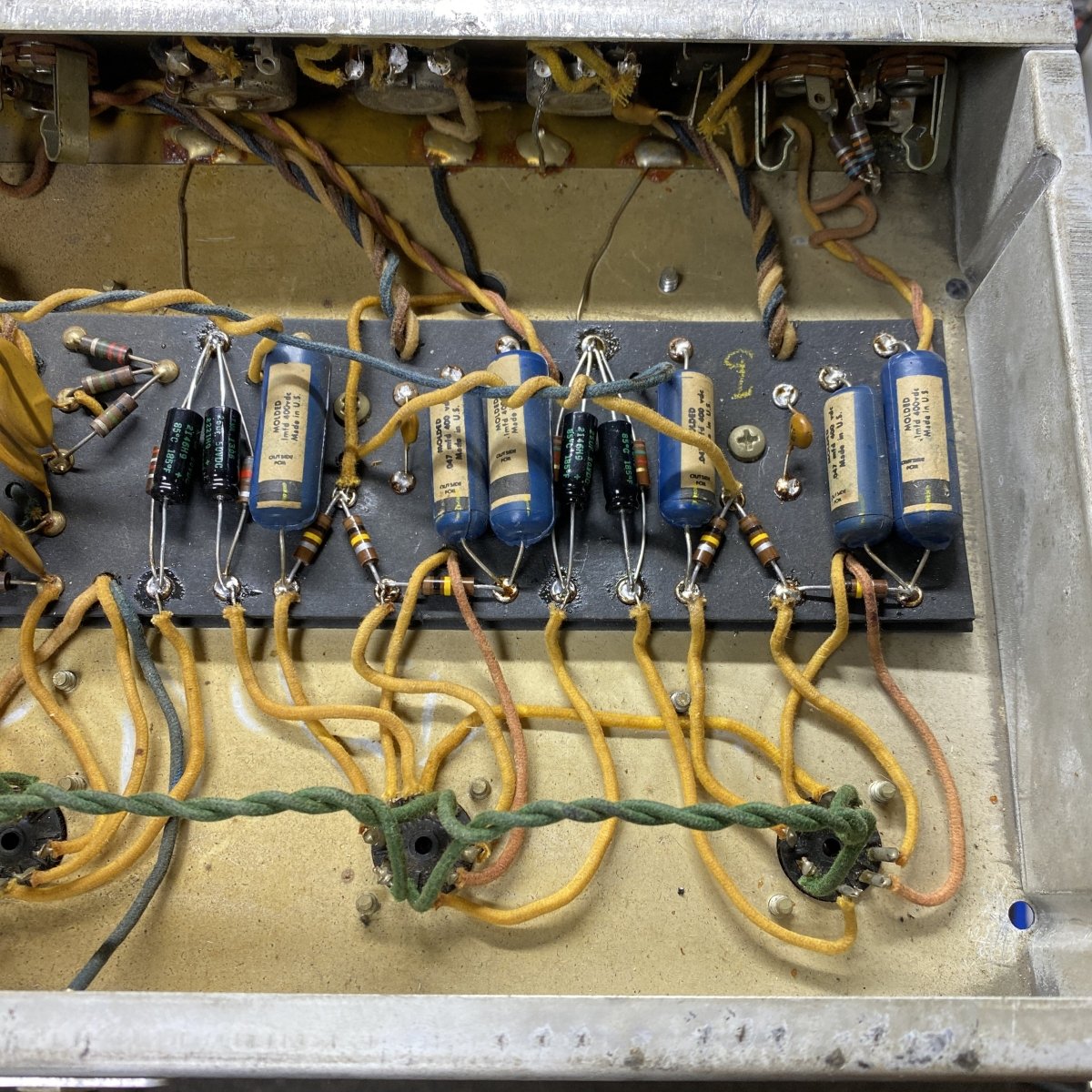 SOLD - Fender Bandmaster Head 1966 - Mahar's Vintage Guitars