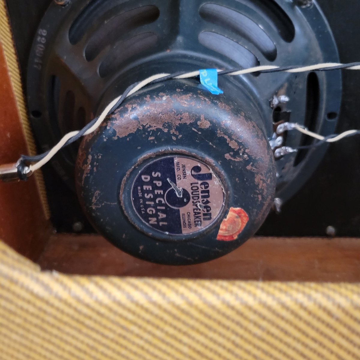 SOLD - Fender Bassman 5F6 - A Tweed Narrow Panel Guitar Amp Retweed 1960 - Mahar's Vintage Guitars