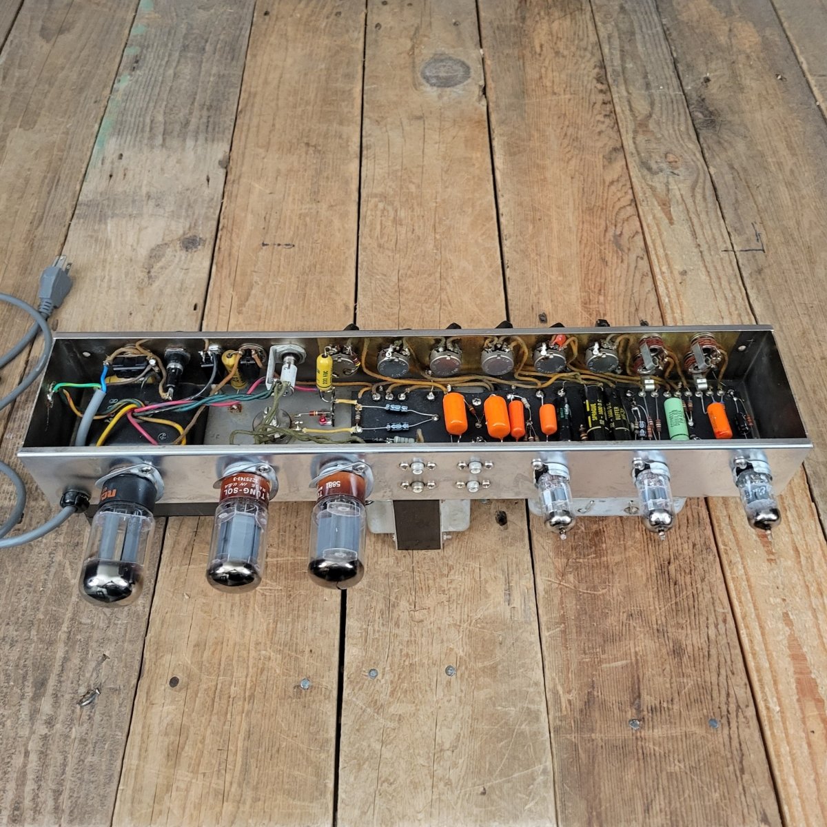 SOLD - Fender Bassman 5F6 - A Tweed Narrow Panel Guitar Amp Retweed 1960 - Mahar's Vintage Guitars