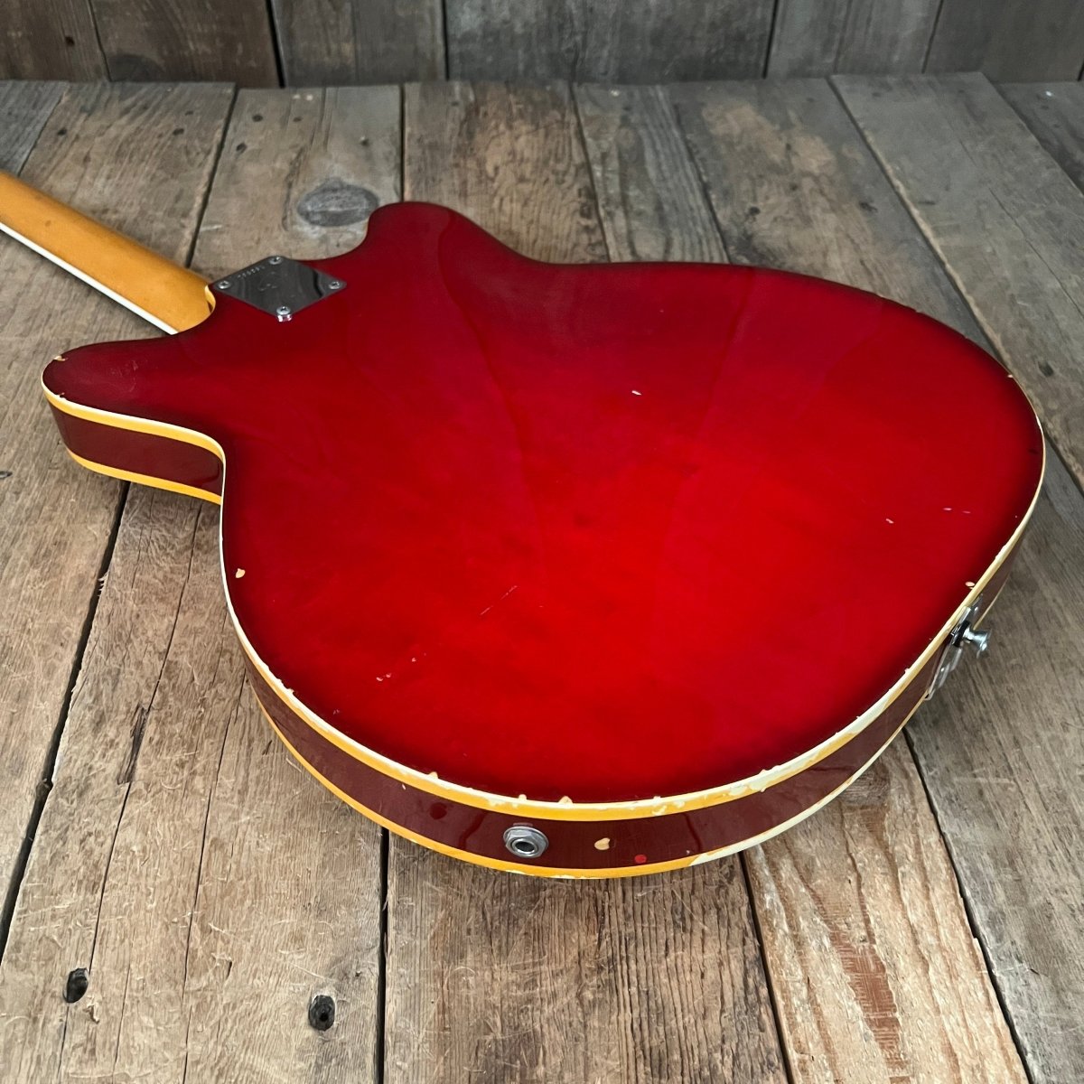 SOLD - Fender Coronado II 1967 Red - Mahar's Vintage Guitars