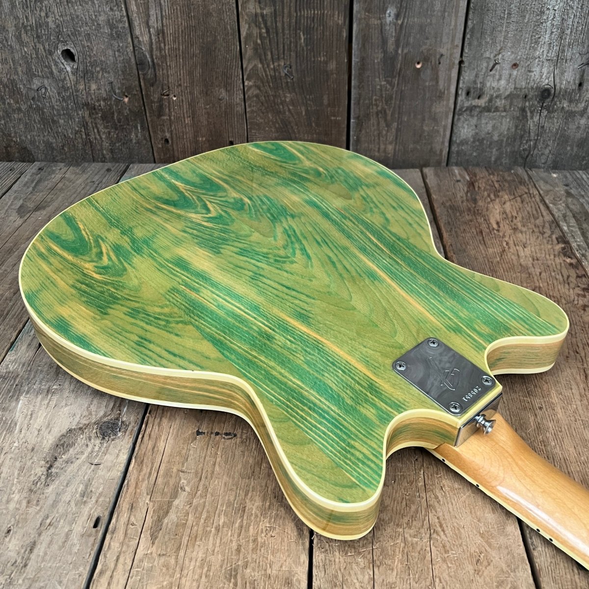 SOLD - Fender Coronado II Wildwood 1 1967 Rainbow Green - Mahar's Vintage Guitars