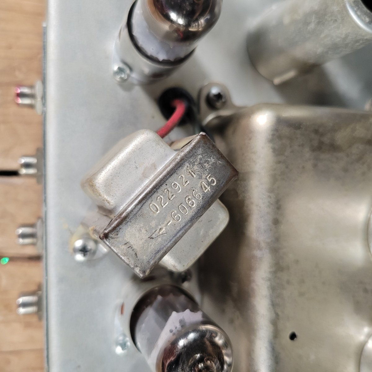 SOLD - Fender Deluxe Reverb AB763 Black Panel 1967 - Mahar's Vintage Guitars