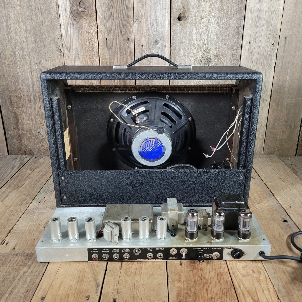 SOLD - Fender Deluxe Reverb AB763 Black Panel 1967 - Mahar's Vintage Guitars