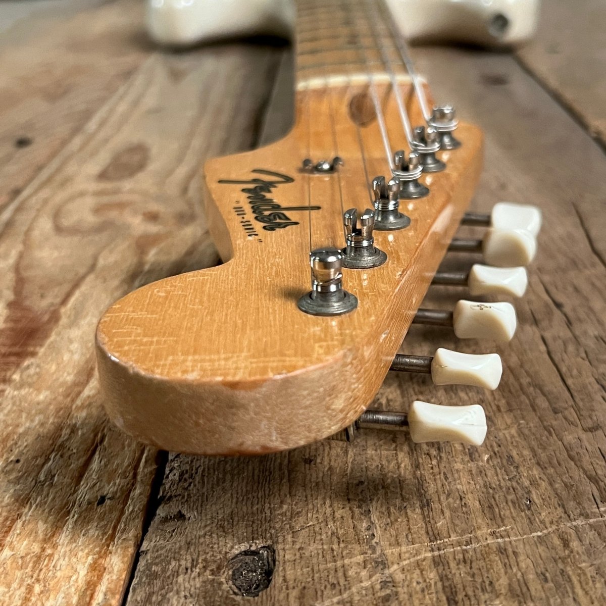 SOLD - Fender Duo Sonic 1958 Desert Sand - Mahar's Vintage Guitars