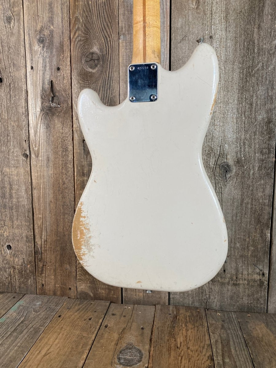 SOLD - Fender Duo Sonic 1958 Desert Sand - Mahar's Vintage Guitars