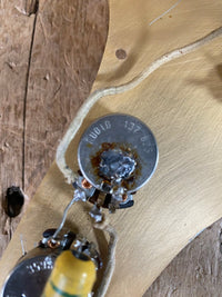 SOLD - Fender Duo Sonic 1958 Desert Sand - Mahar's Vintage Guitars