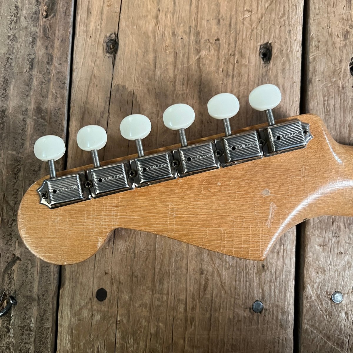 SOLD - Fender Duo Sonic 1958 Desert Sand - Mahar's Vintage Guitars