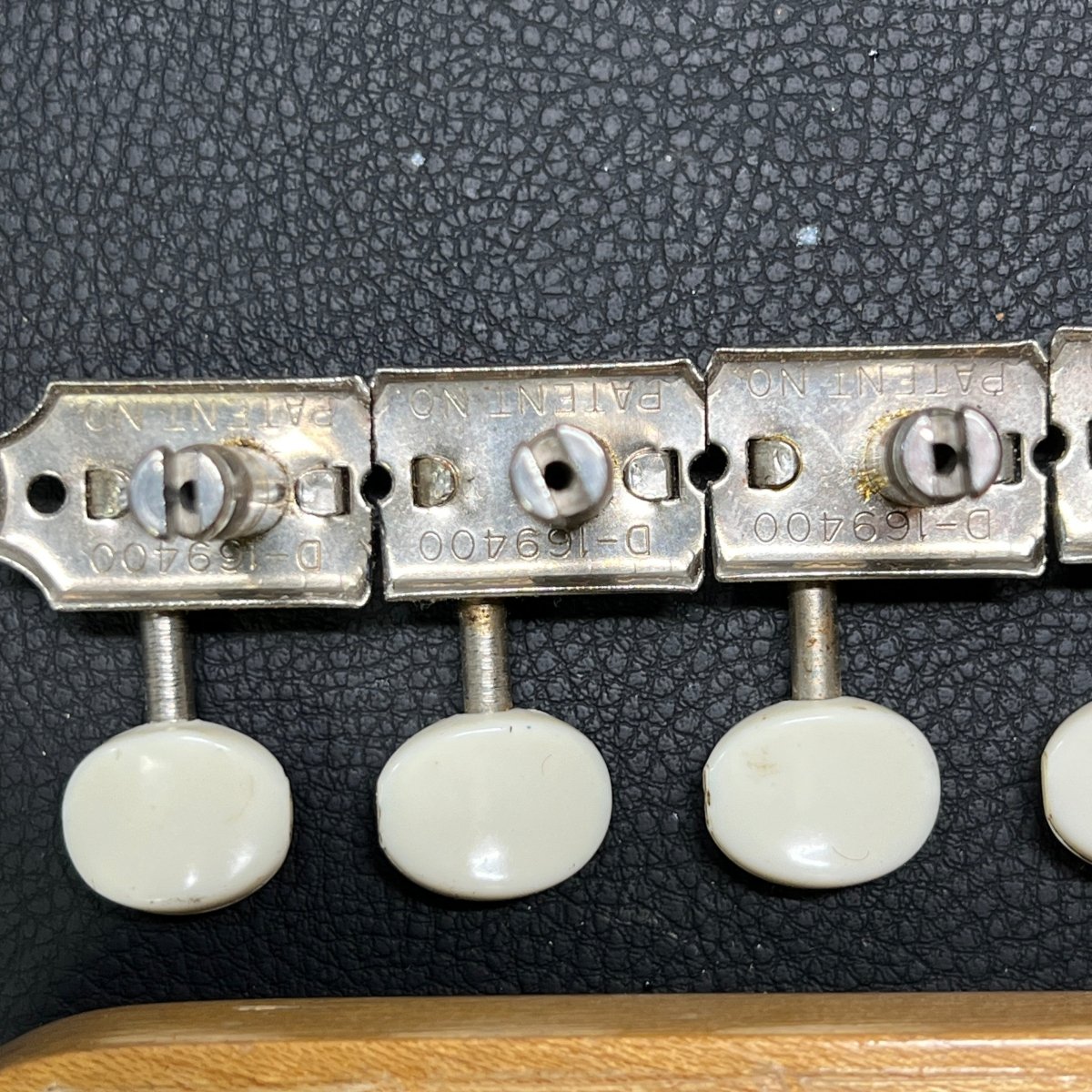 SOLD - Fender Duo Sonic 1958 Desert Sand - Mahar's Vintage Guitars