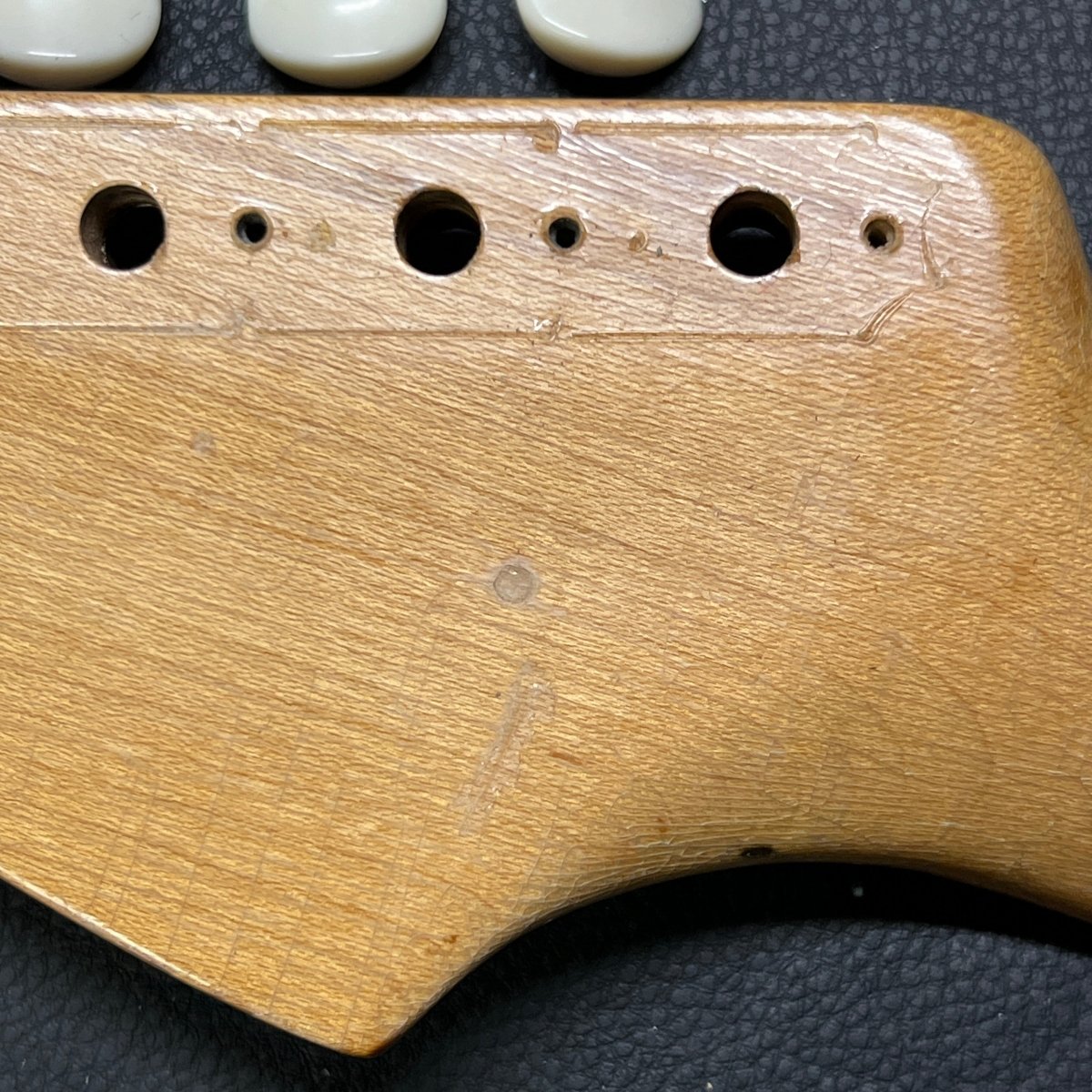 SOLD - Fender Duo Sonic 1958 Desert Sand - Mahar's Vintage Guitars