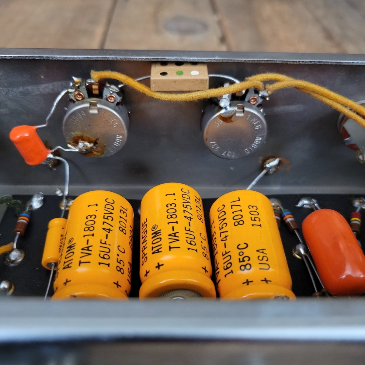 SOLD - Fender Harvard 5F10 1960 Vintage Tweed Amp - Mahar's Vintage Guitars