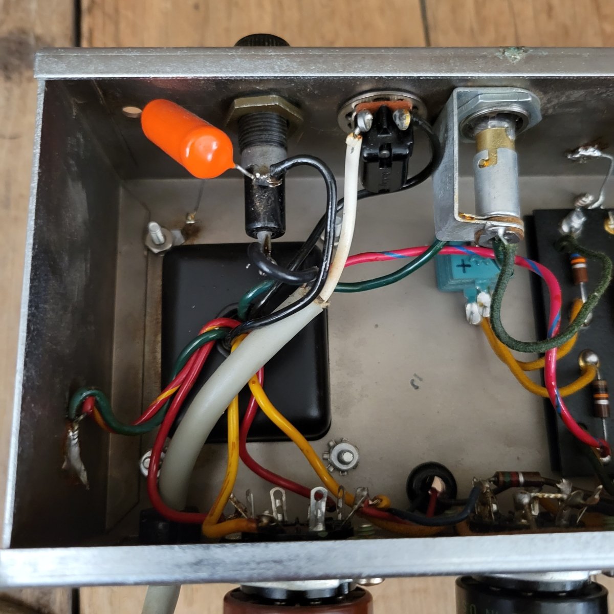 SOLD - Fender Harvard 5F10 1960 Vintage Tweed Amp - Mahar's Vintage Guitars