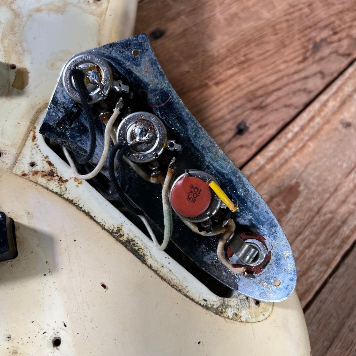 SOLD - Fender Jazz Bass Olympic White Matching Headstock Pre CBS Custom Color 1964 - Mahar's Vintage Guitars